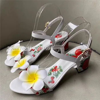 Женские босоножки на высоком каблуке с открытым носком и клубничным принтом, украшенные цветами, Модная женская летняя обувь для подиума на высоком каблуке