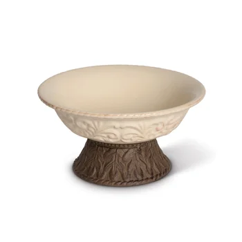 Набор посуды, кремовая керамика с тиснением, диаметр 9,5 дюймов. Чаша с красивым металлическим основанием в виде листьев аканта